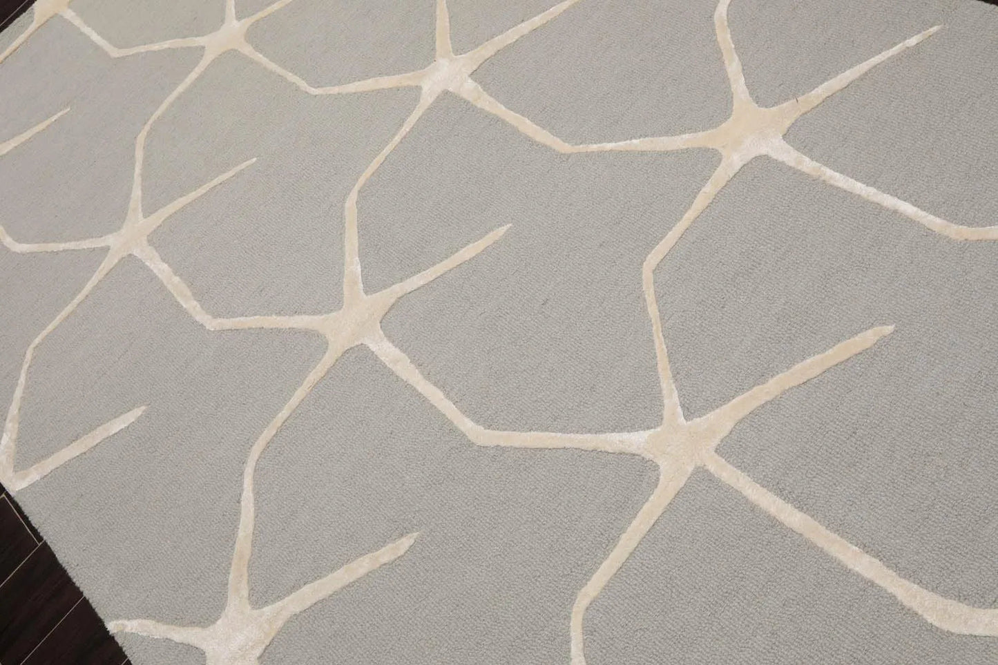 5' x 8' Hand Tufted Wool Area Rug — Gray & Ivory - VANT DESIGNS