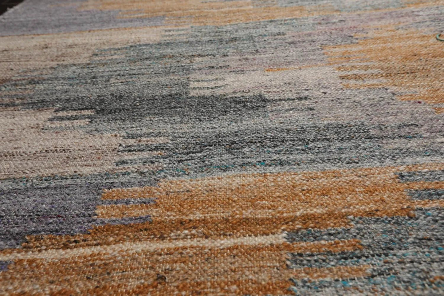 5' x 8' Hand Woven Recycled PET Kilim Area Rug — Gray - VANT DESIGNS