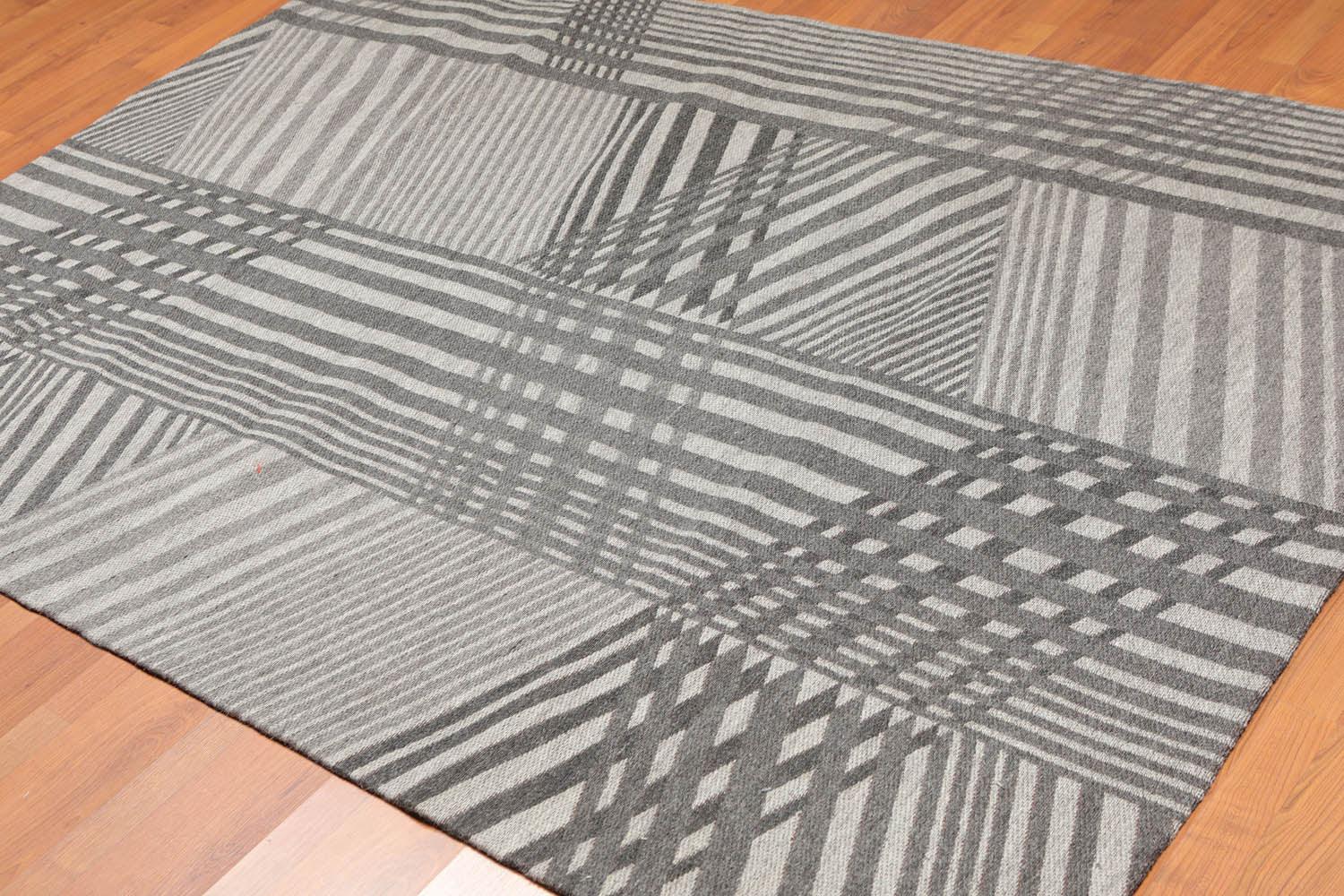 5'4" x 7'8" Hand Woven 100% Wool Flatweave Area Rug Contemporary Gray - VANT DESIGNS